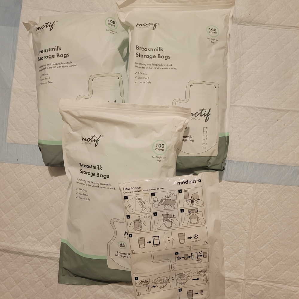 3/20$*300+ Breastmilk Storage Bags